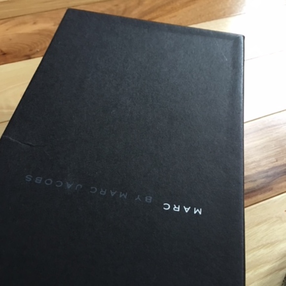 Marc Jacobs silver Flats Size 6 - Picture 5 of 6